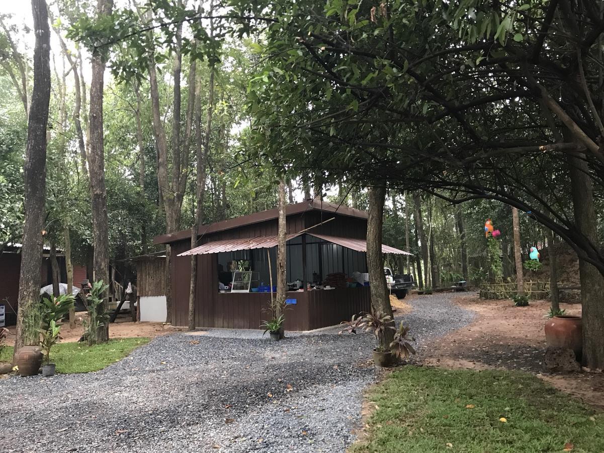 Hotel Koh Madan Camp Nakhon Nayok Exterior foto